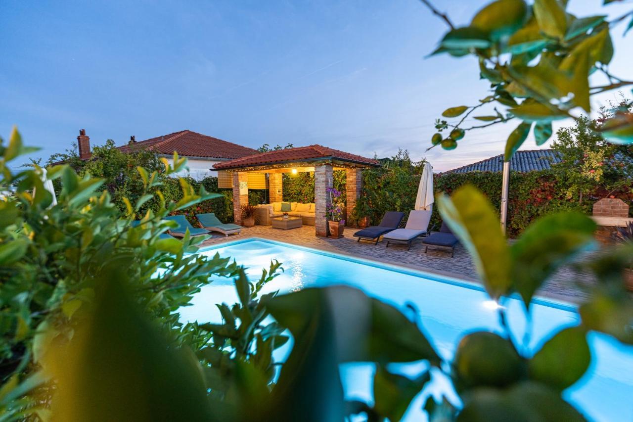 Palit Juric Apartments-Rab מראה חיצוני תמונה