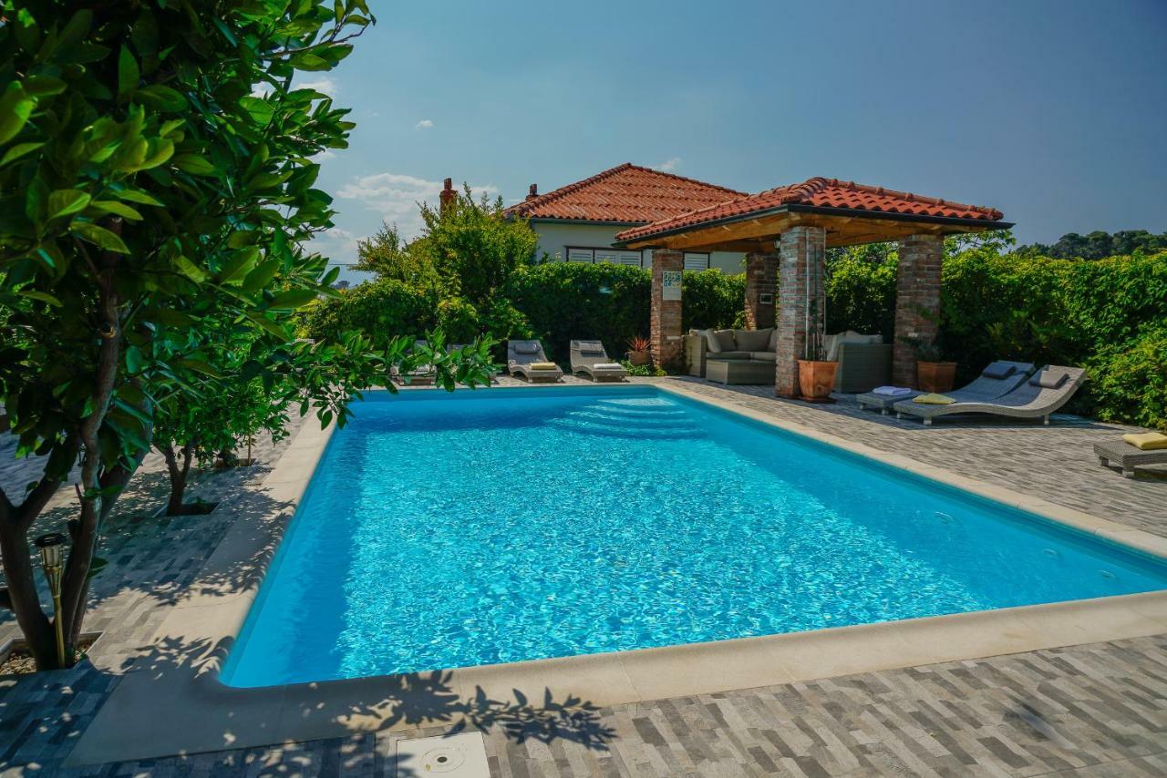 Palit Juric Apartments-Rab מראה חיצוני תמונה
